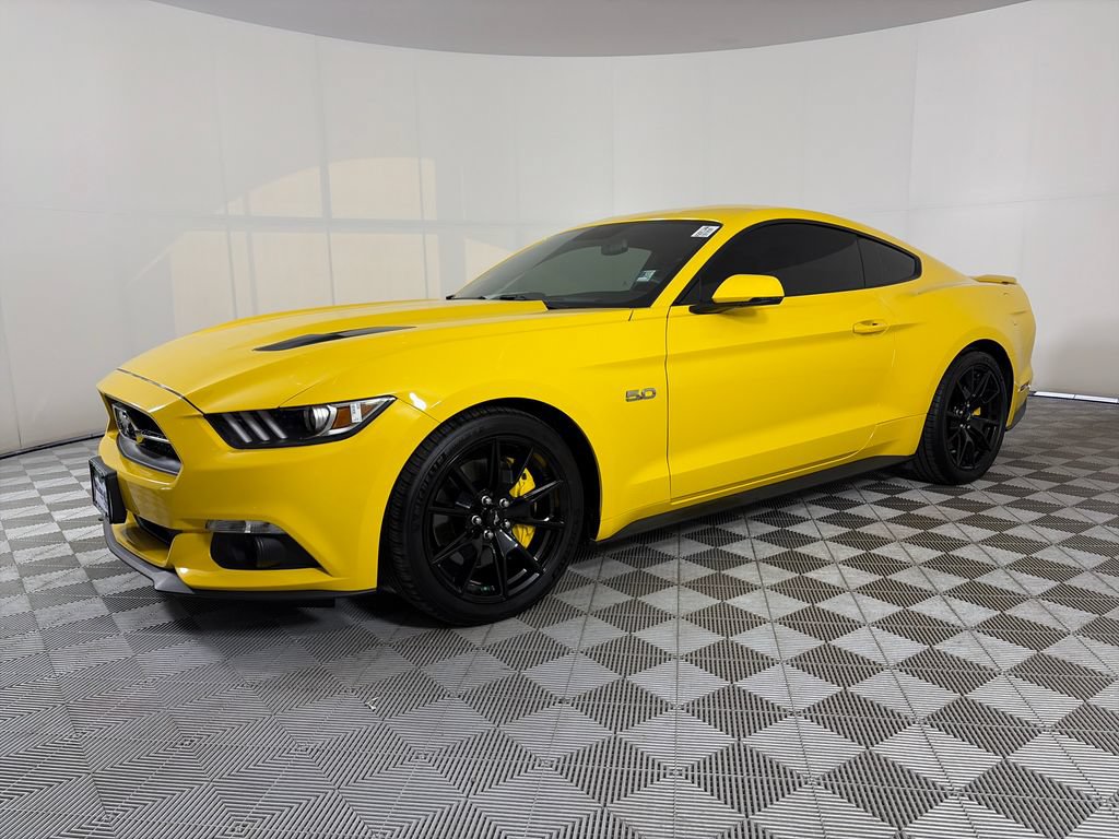 Used 2015 Ford Mustang GT Premium w/ Equipment Group 401A RWD image 3