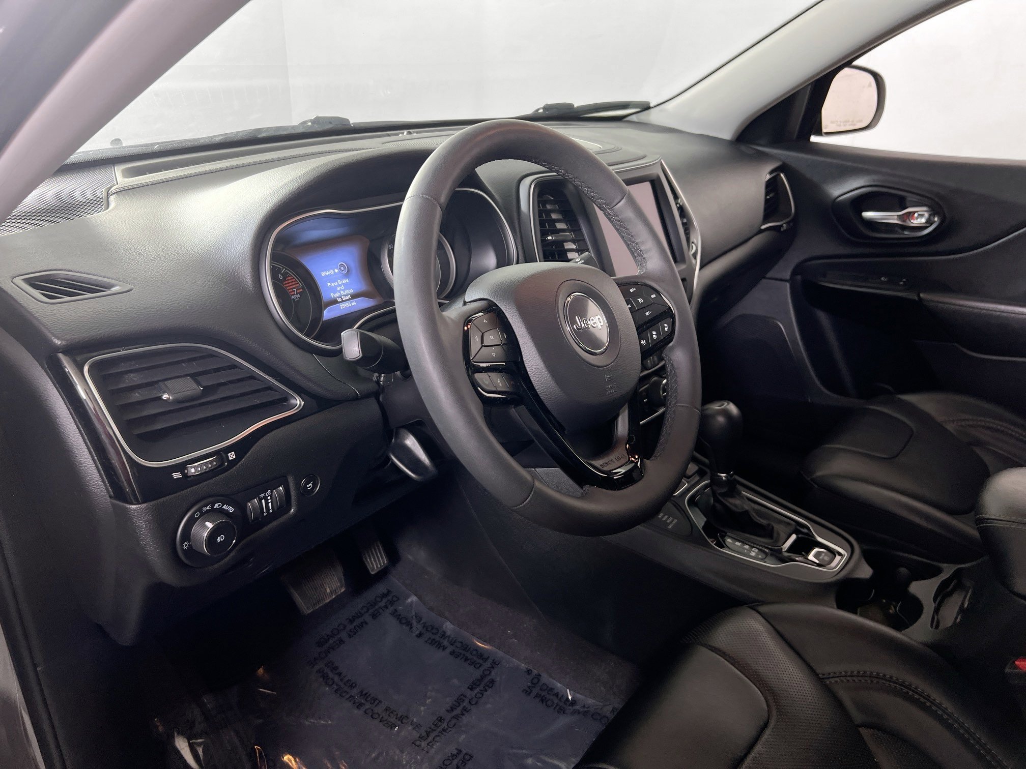 Used 2023 Jeep Cherokee Altitude Lux w/ Lux Elite Package AWD/4WD image 9