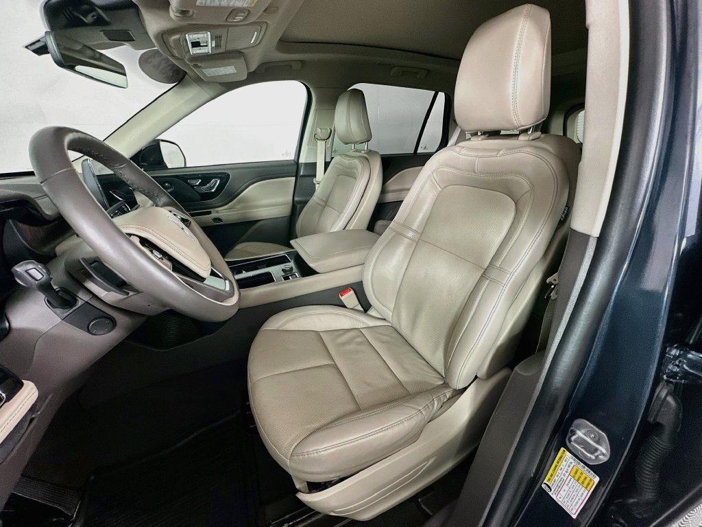 Used 2023 Lincoln Aviator Reserve w/ Elements Package Plus AWD/4WD image 31