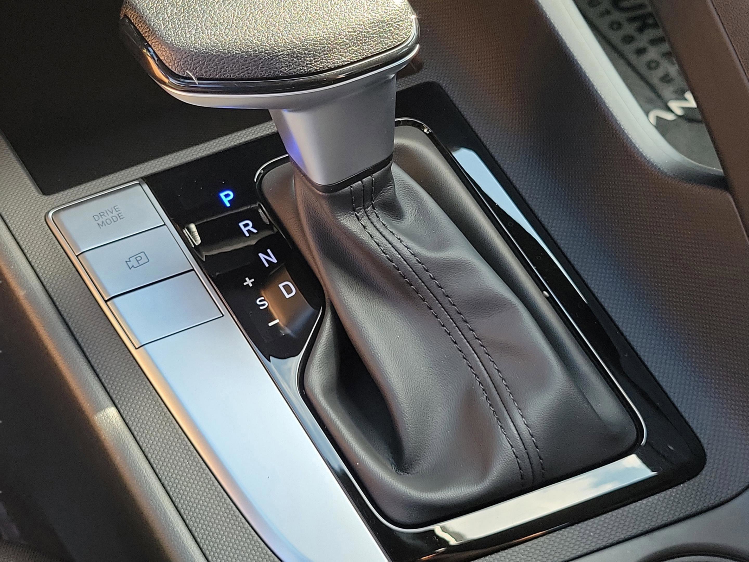 New 2026 Hyundai Elantra SE image 22