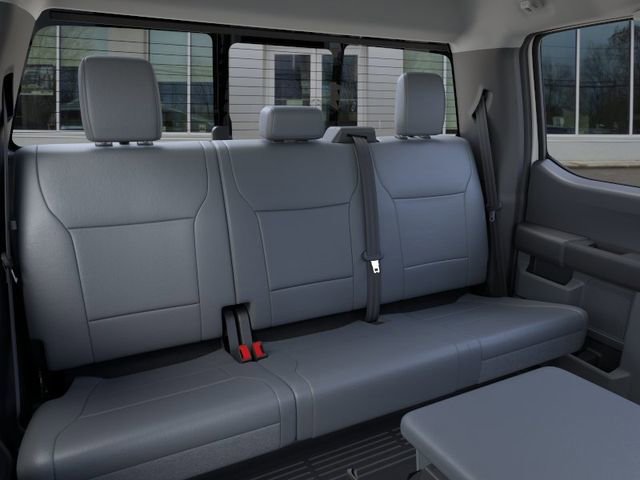 New 2026 Ford F550 4x4 Supercab Super Duty image 11