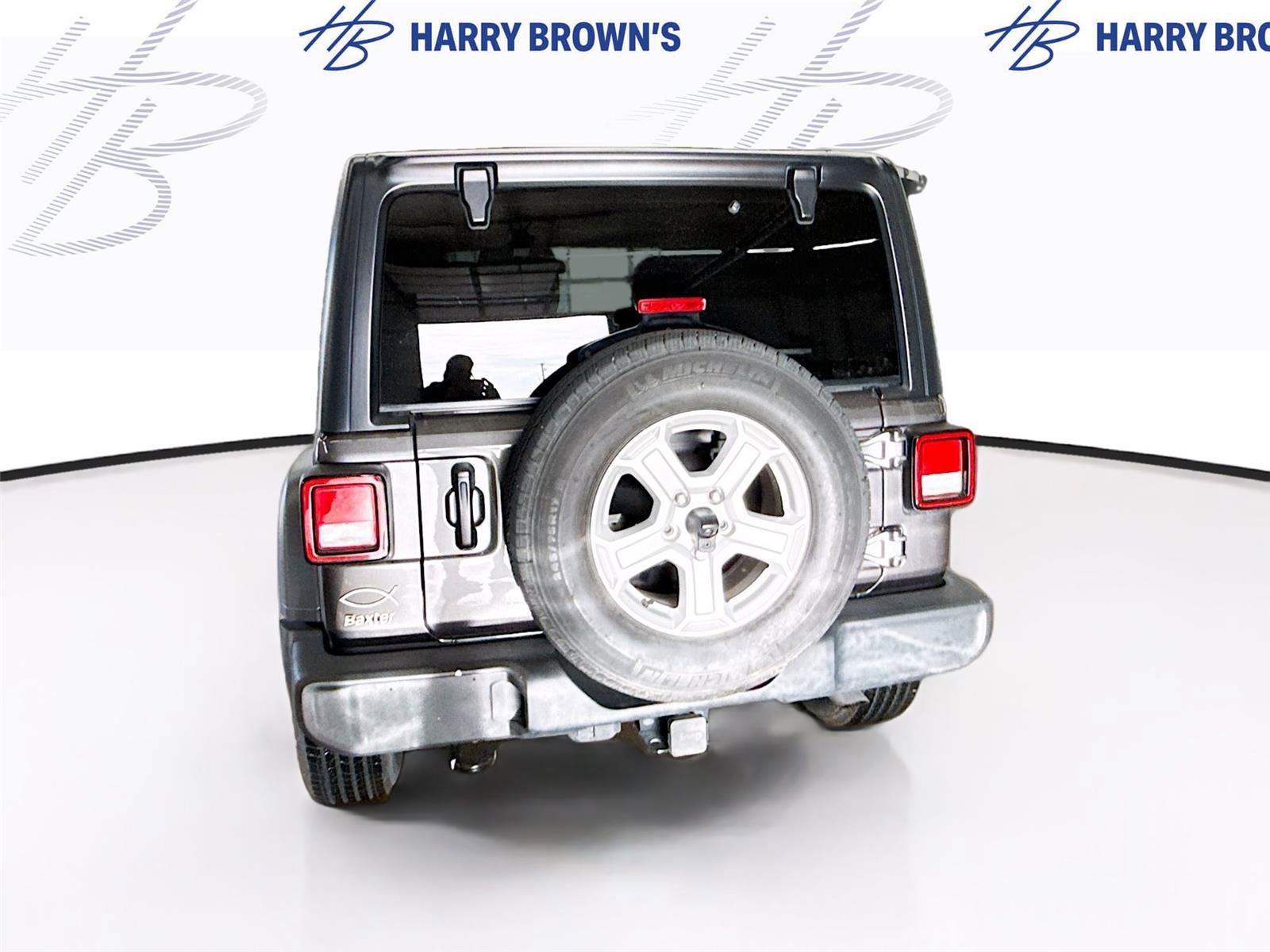 Used 2022 Jeep Wrangler Sport AWD/4WD image 9