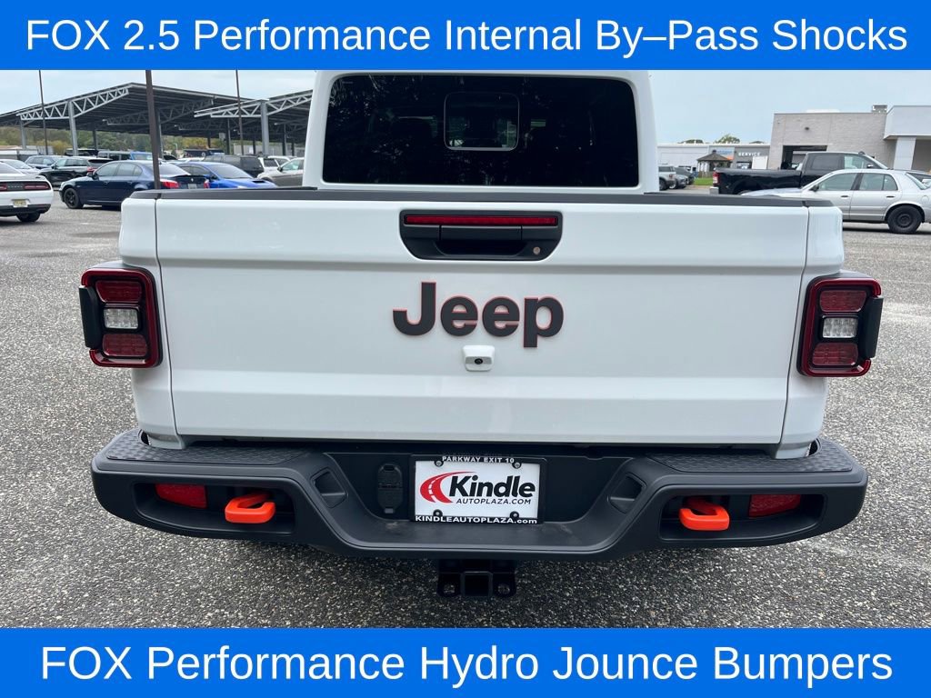 New 2025 Jeep Gladiator Mojave w/ Convenience Group image 25