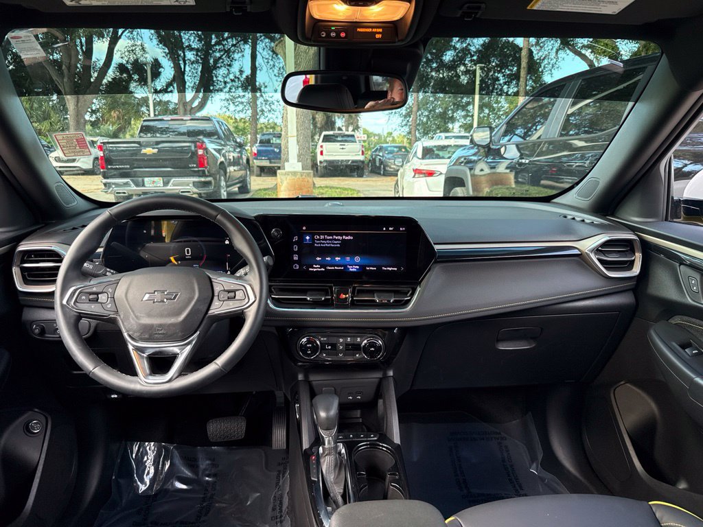 Used 2025 Chevrolet TrailBlazer ACTIV w/ Convenience Package FWD image 56