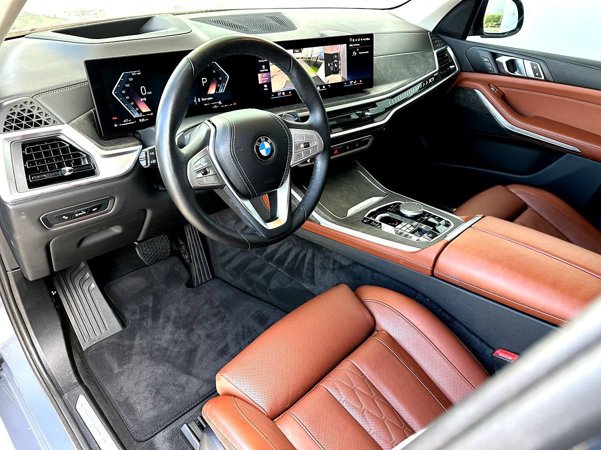 Certified 2024 BMW X7 xDrive40i w/ Climate Comfort Package AWD/4WD image 13