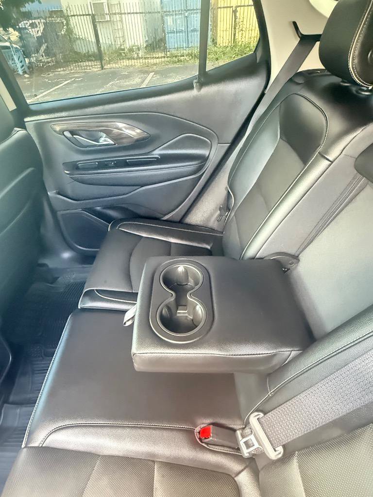 Used 2019 GMC Terrain Denali w/ Advanced Safety Package FWD image 17