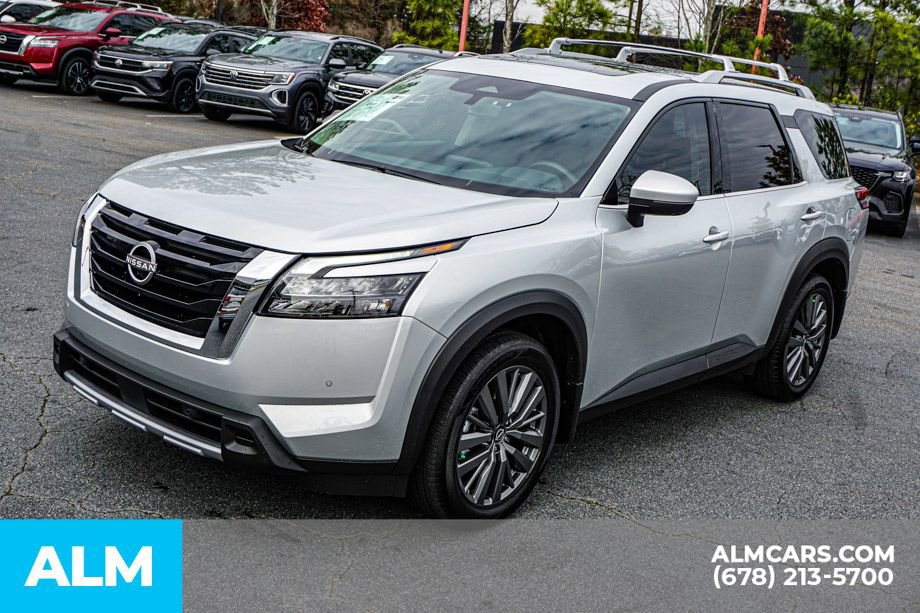 Used 2025 Nissan Pathfinder SL w/ SL Premium Package image 15