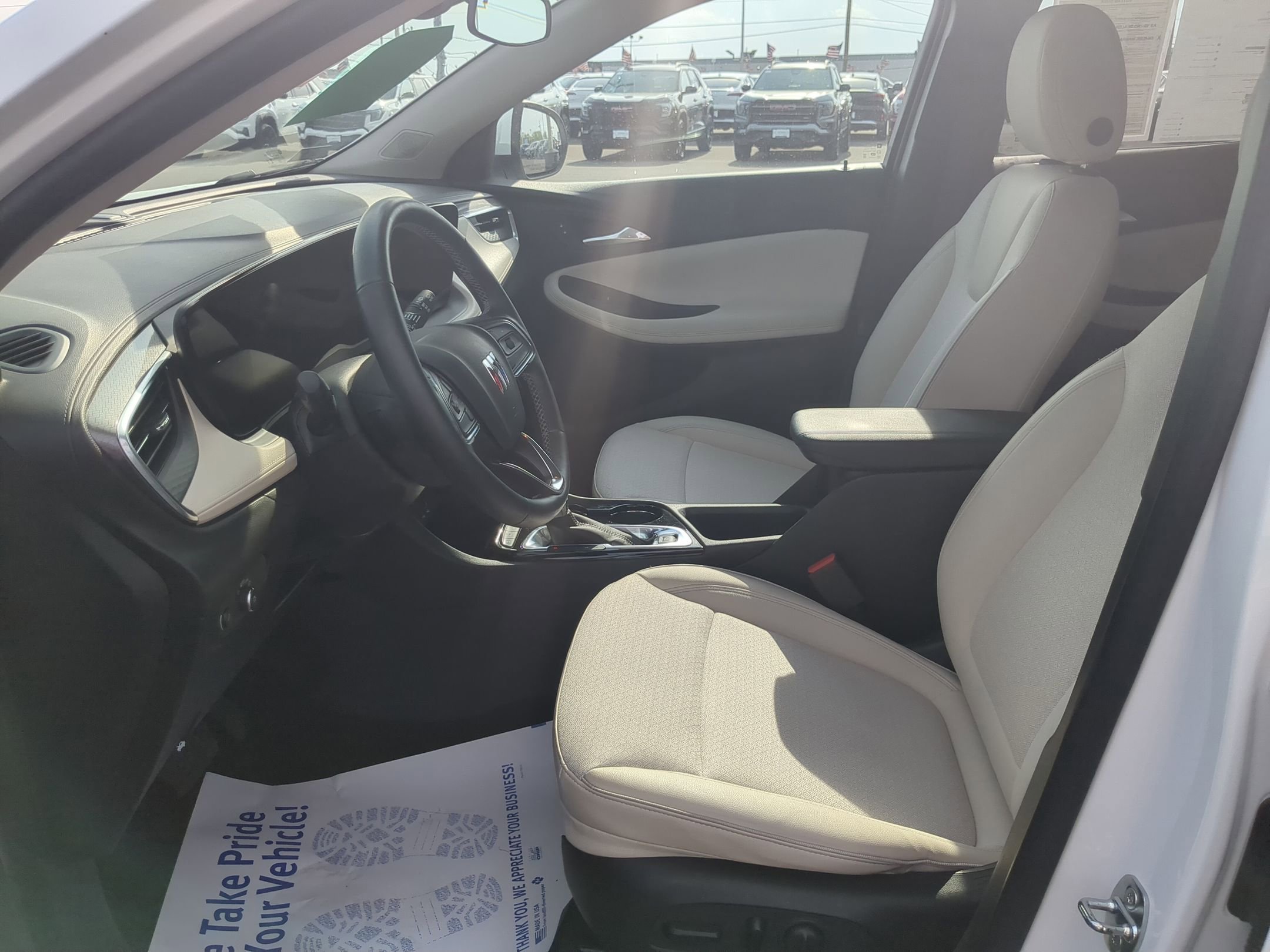Certified 2024 Buick Encore GX Preferred w/ Comfort Package image 17