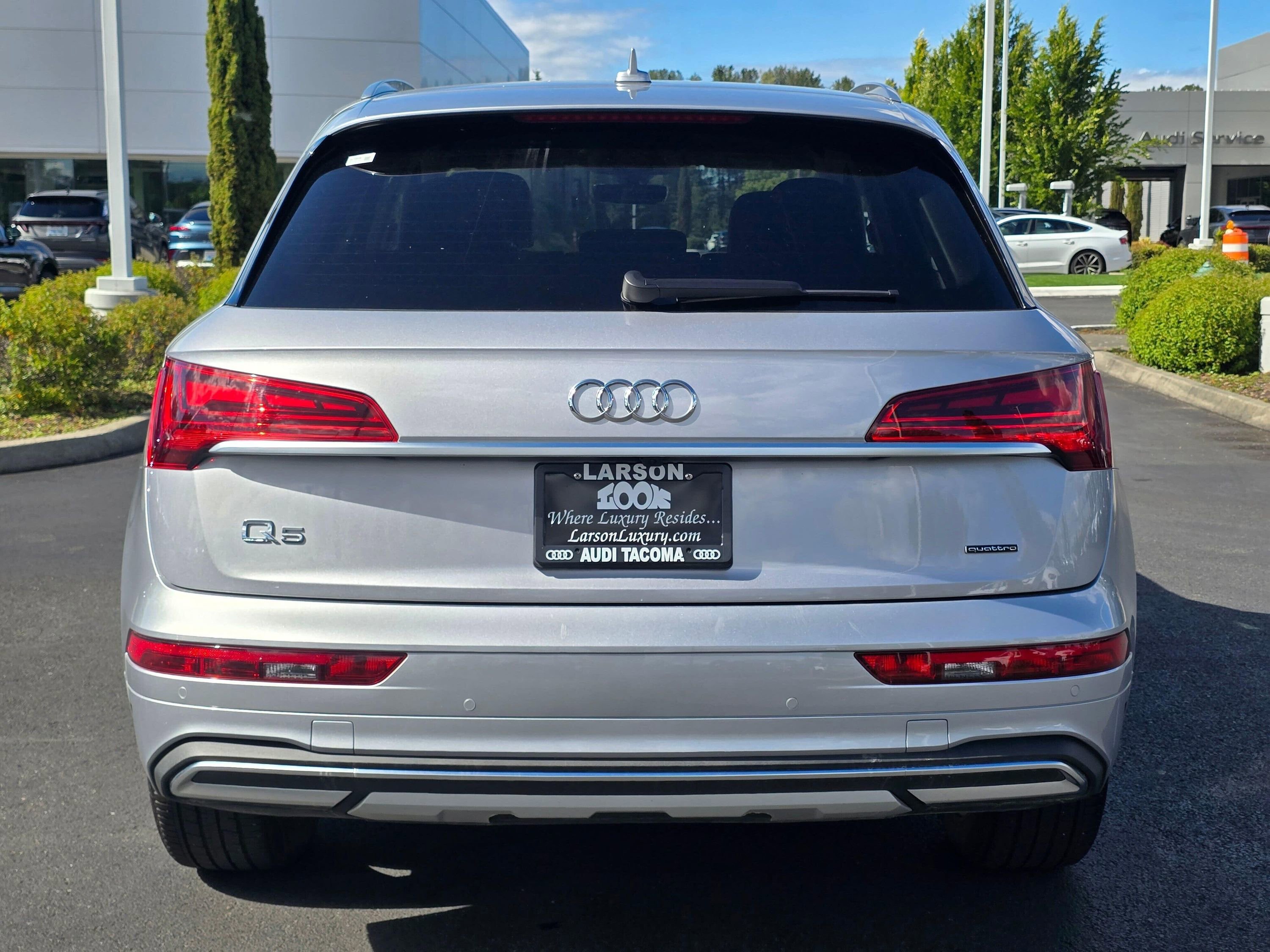 Used 2024 Audi Q5 2.0T Premium AWD/4WD image 4
