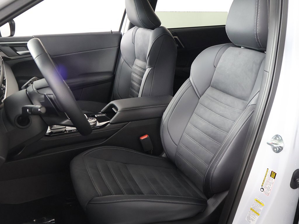 New 2026 Mitsubishi Outlander SE image 33