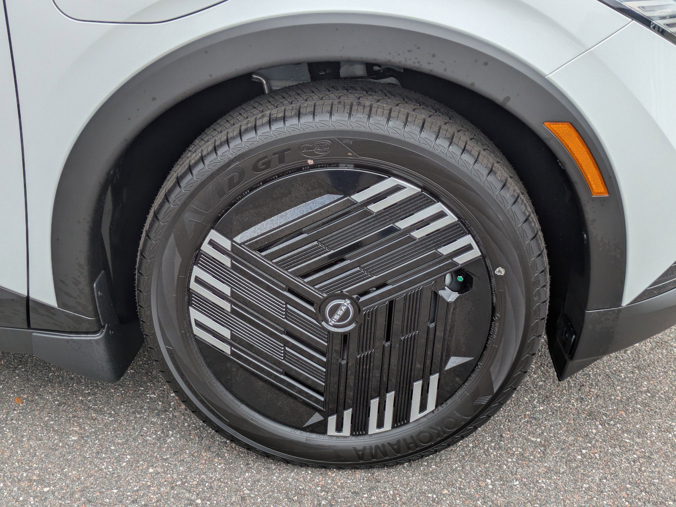 New 2026 Nissan Leaf image 11