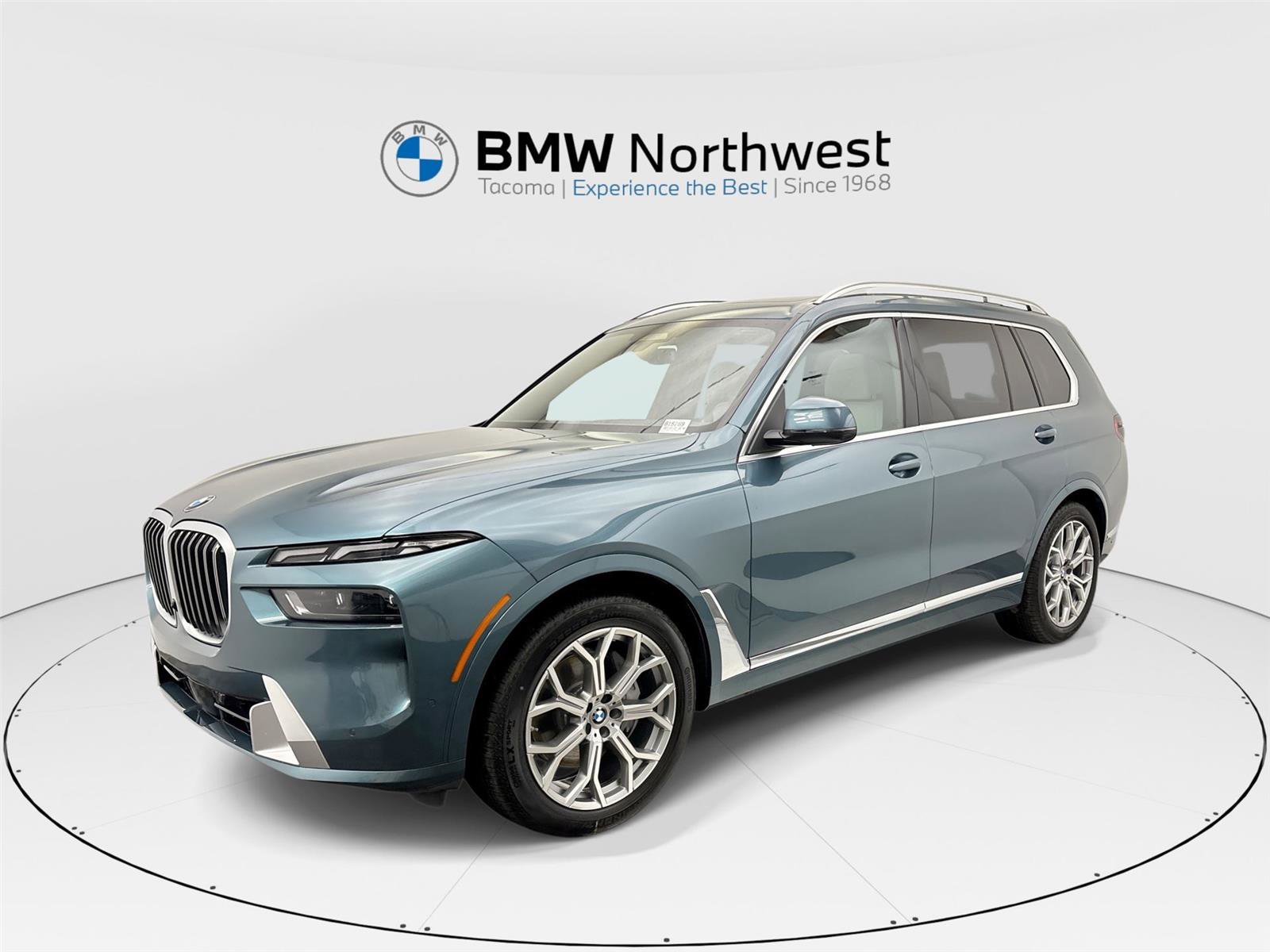 New 2026 BMW X7 xDrive40i AWD/4WD image 1