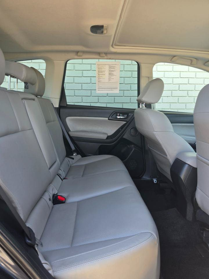 Used 2017 Subaru Forester 2.5i Limited AWD/4WD image 13