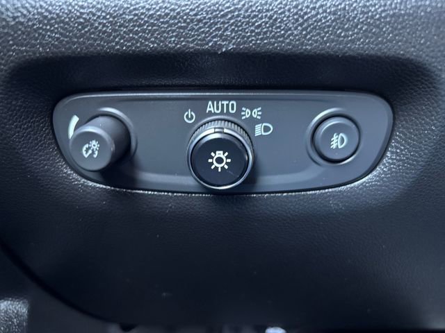 Used 2020 Chevrolet Traverse Premier image 19