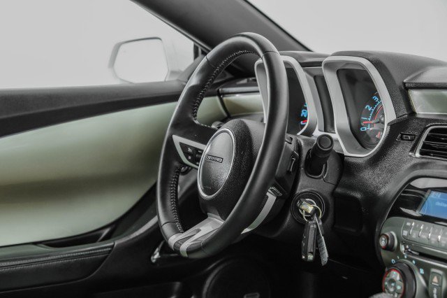 Used 2010 Chevrolet Camaro SS image 11