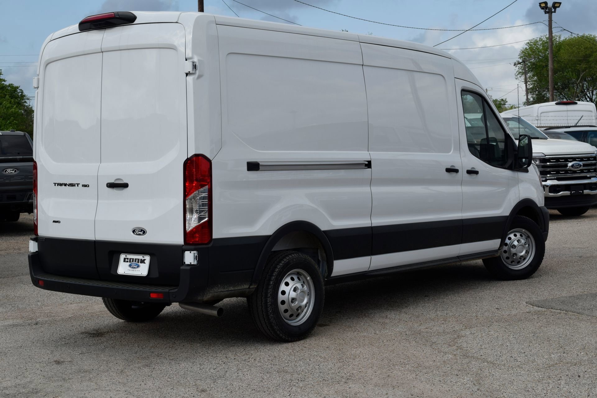 New 2026 Ford Transit 150 148 Medium Roof AWD image 6