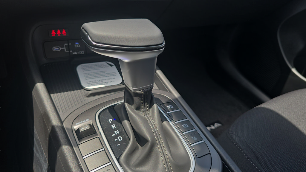 New 2026 Hyundai Kona SEL Sport FWD image 21