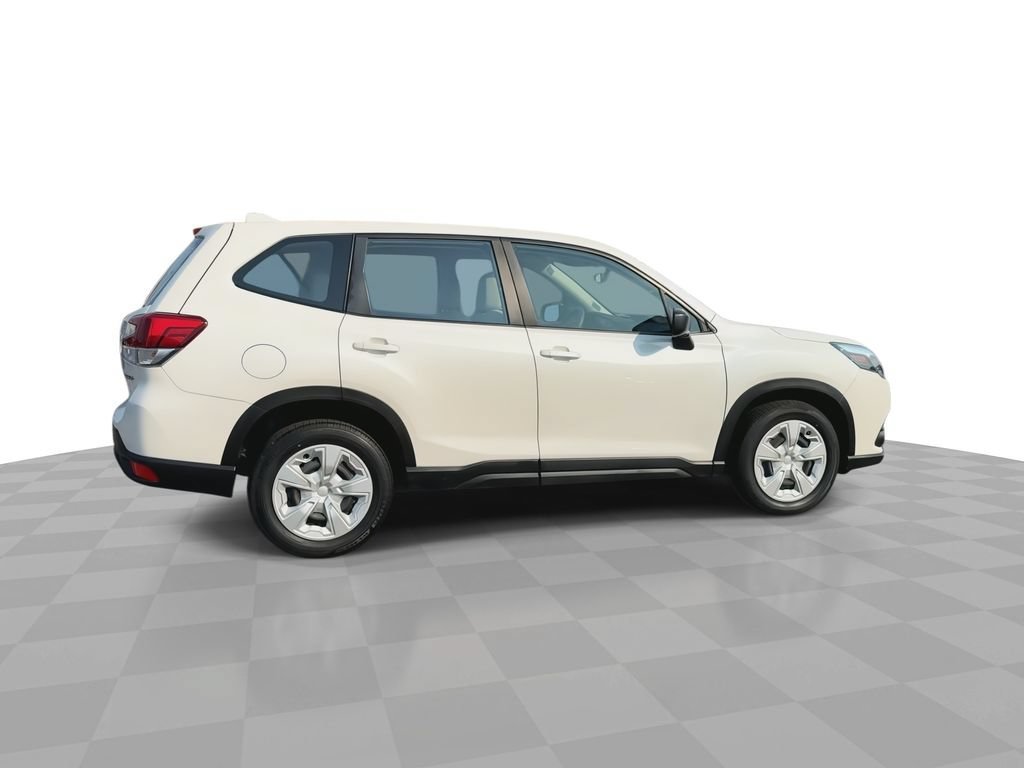 Used 2022 Subaru Forester AWD/4WD image 10