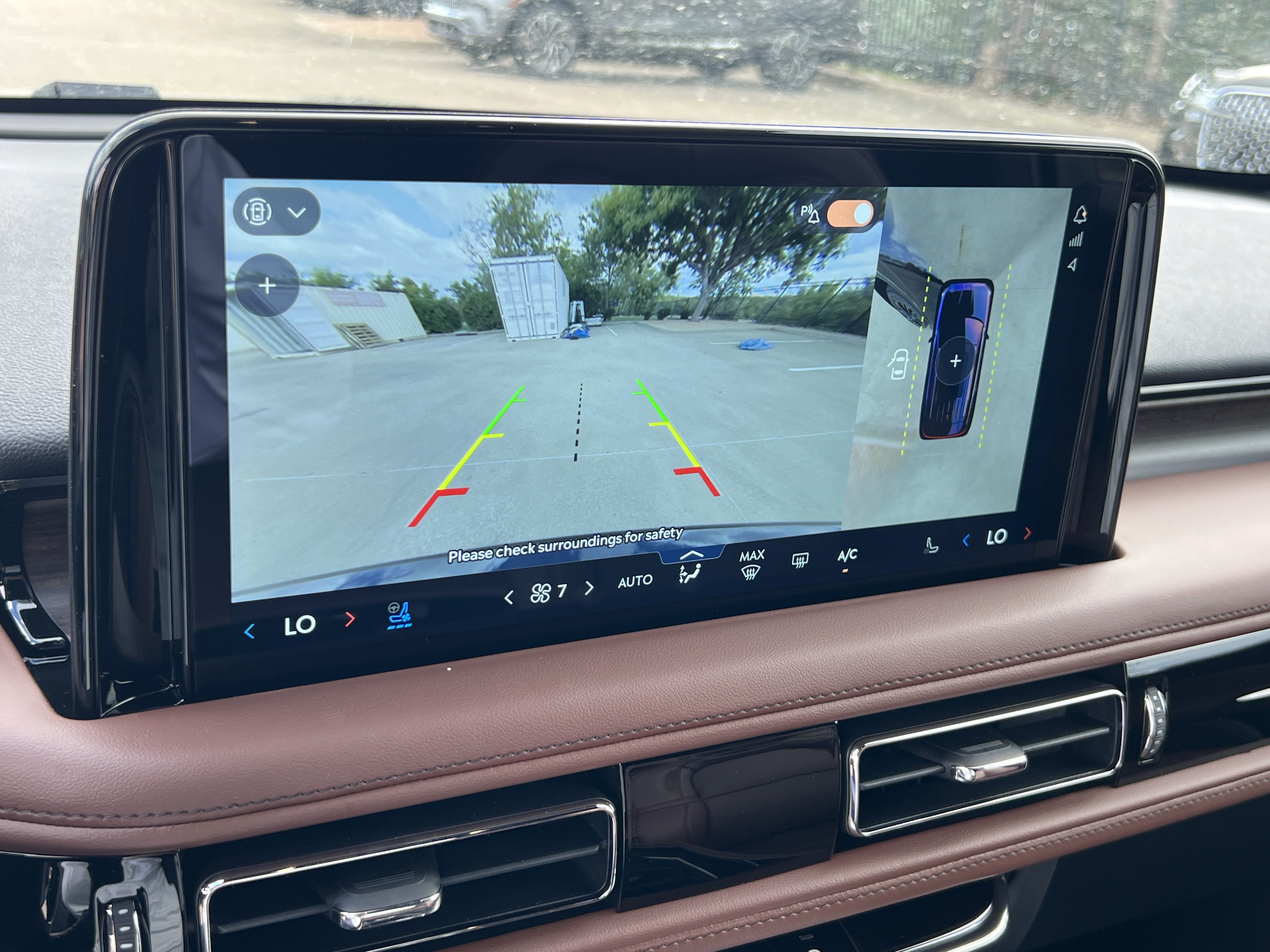 New 2026 Lincoln Aviator Reserve w/ Jet Appearance Package RWD image 21
