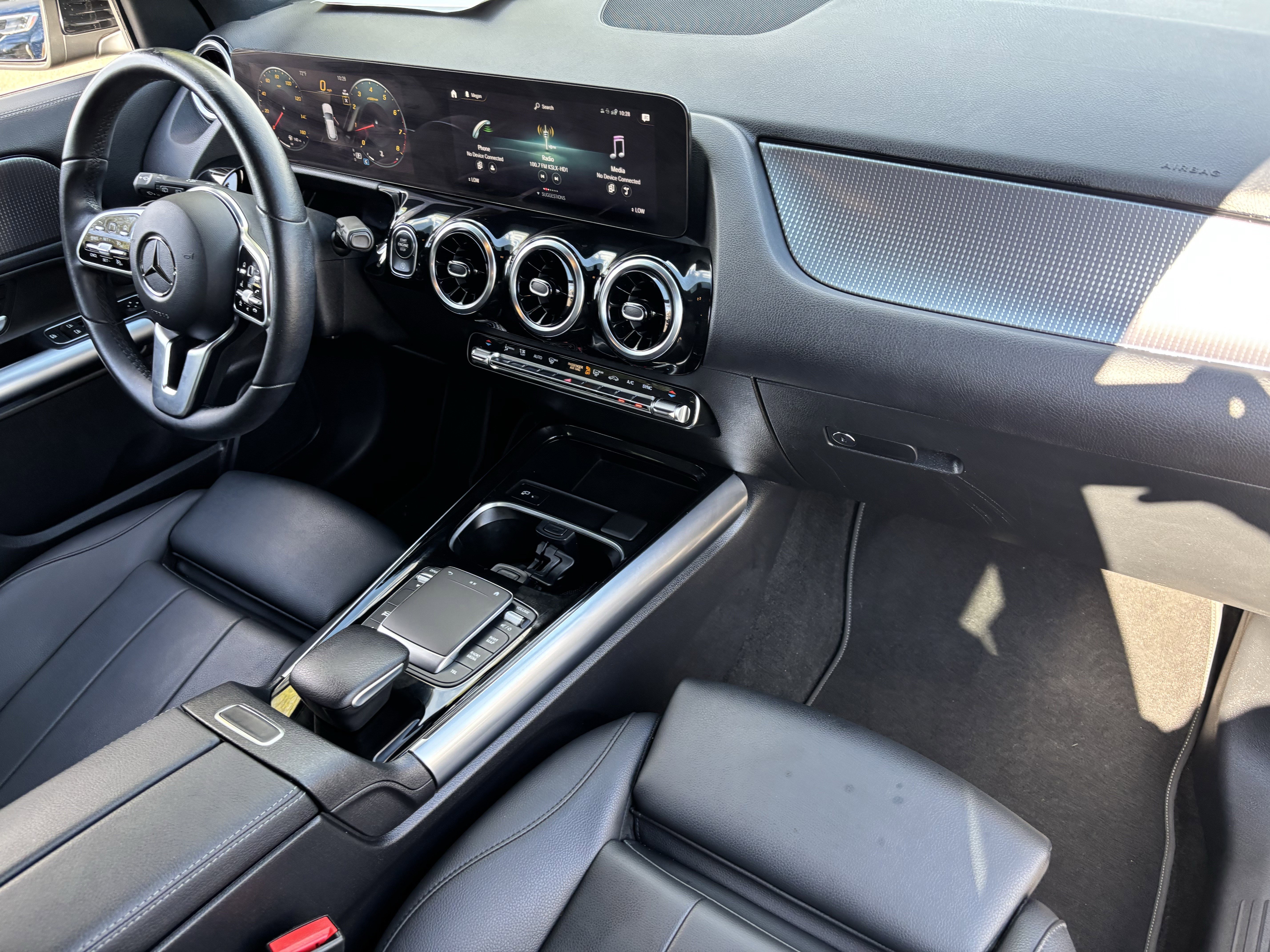 Used 2023 Mercedes-Benz GLA 250 GLA 250 w/ Premium Package image 11