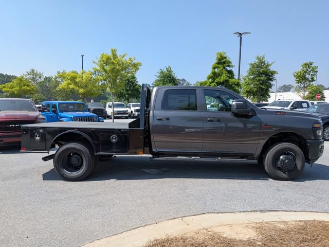 New 2026 RAM 3500 Tradesman AWD/4WD image 3