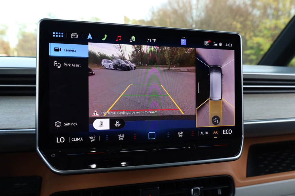 Used 2025 Volkswagen ID. Buzz 1st Edition image 31