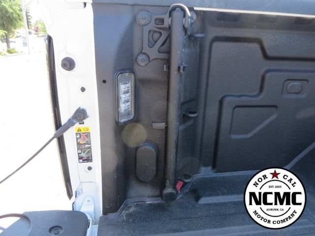 Used 2025 GMC Sierra 2500 AT4 AWD/4WD image 11
