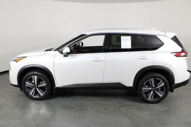 Certified 2024 Nissan Rogue SL FWD image 14