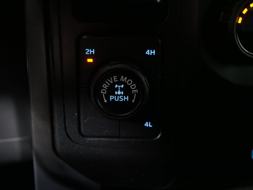 Used 2023 Ford F150 XLT AWD/4WD image 23