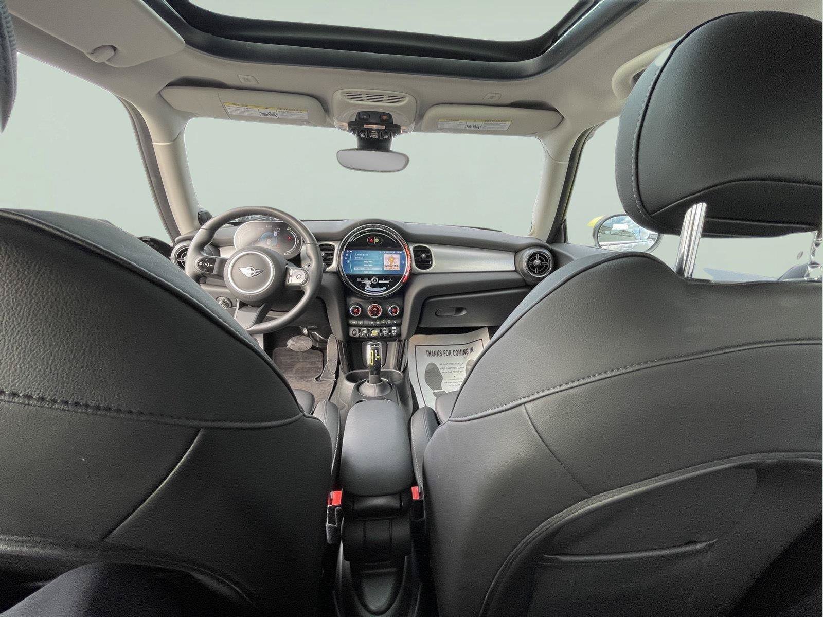 Used 2024 MINI Cooper SE FWD image 18