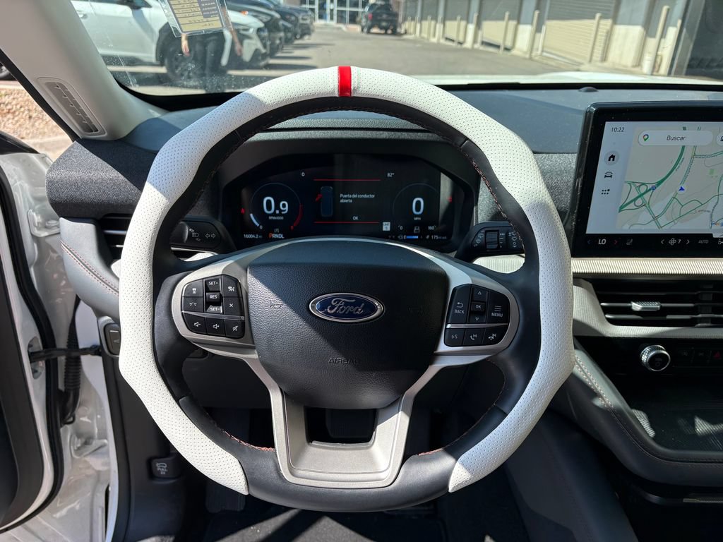 Certified 2025 Ford Explorer Active w/ Active Comfort Package AWD/4WD image 21