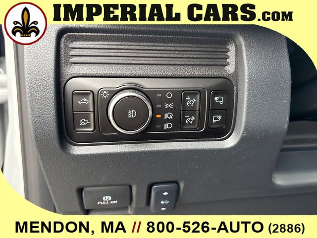 New 2026 Ford F350 Lariat w/ Black Appearance Package image 17