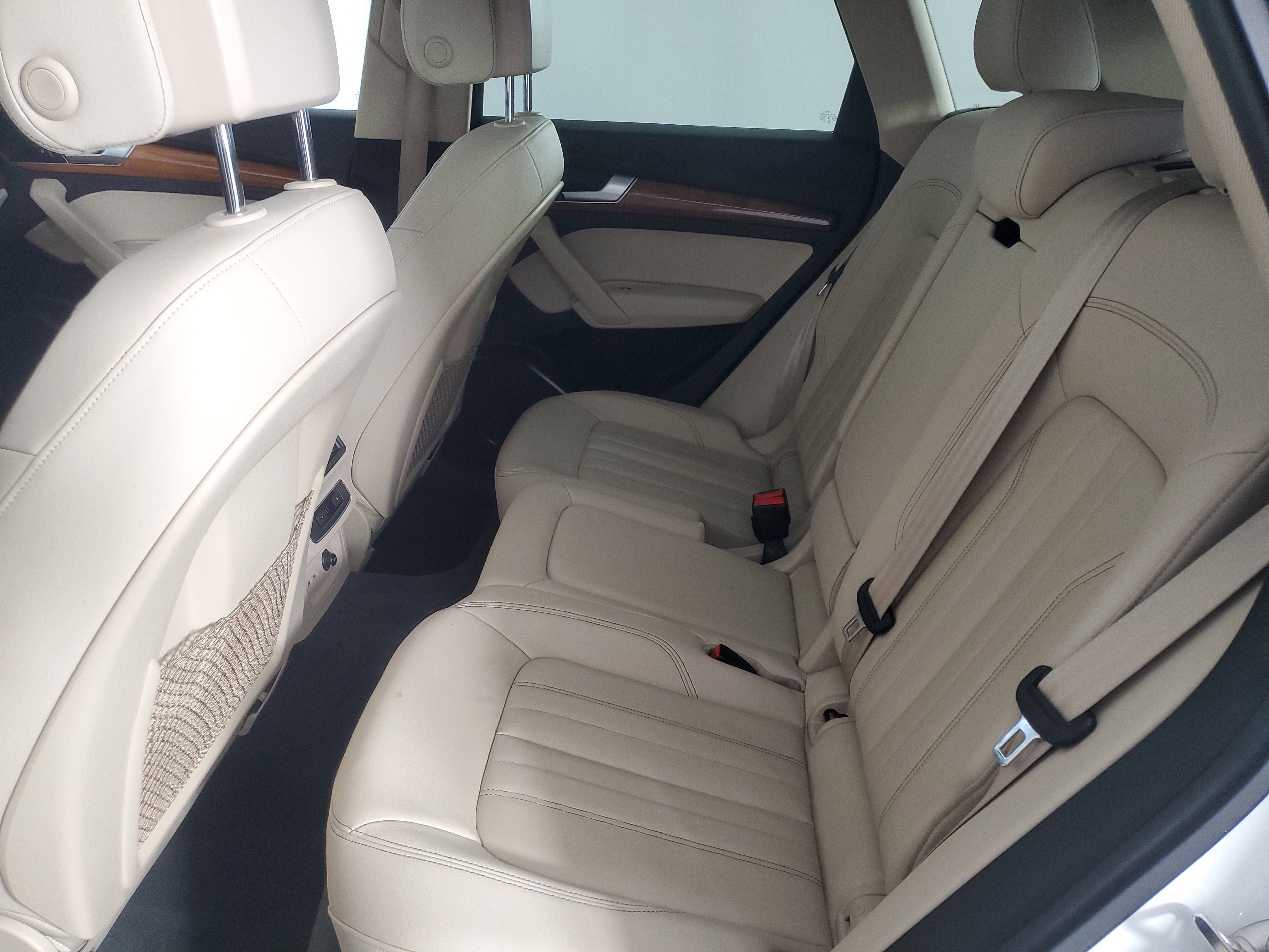 Used 2021 Audi Q5 2.0T Premium w/ Convenience Package AWD/4WD image 13