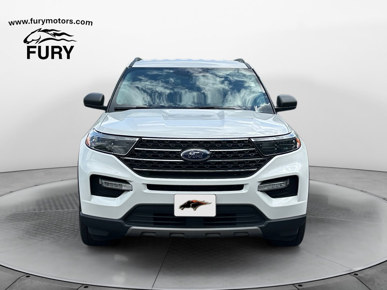 Used 2022 Ford Explorer XLT AWD/4WD image 8