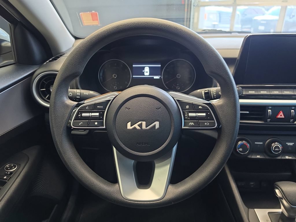 Certified 2024 Kia Forte LXS w/ LXS Technology Package FWD image 22