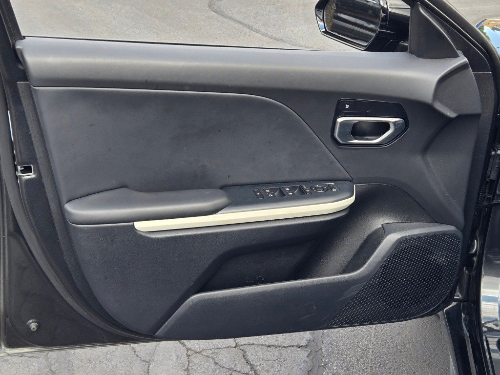 Used 2025 Kia K4 GT-Line FWD image 19