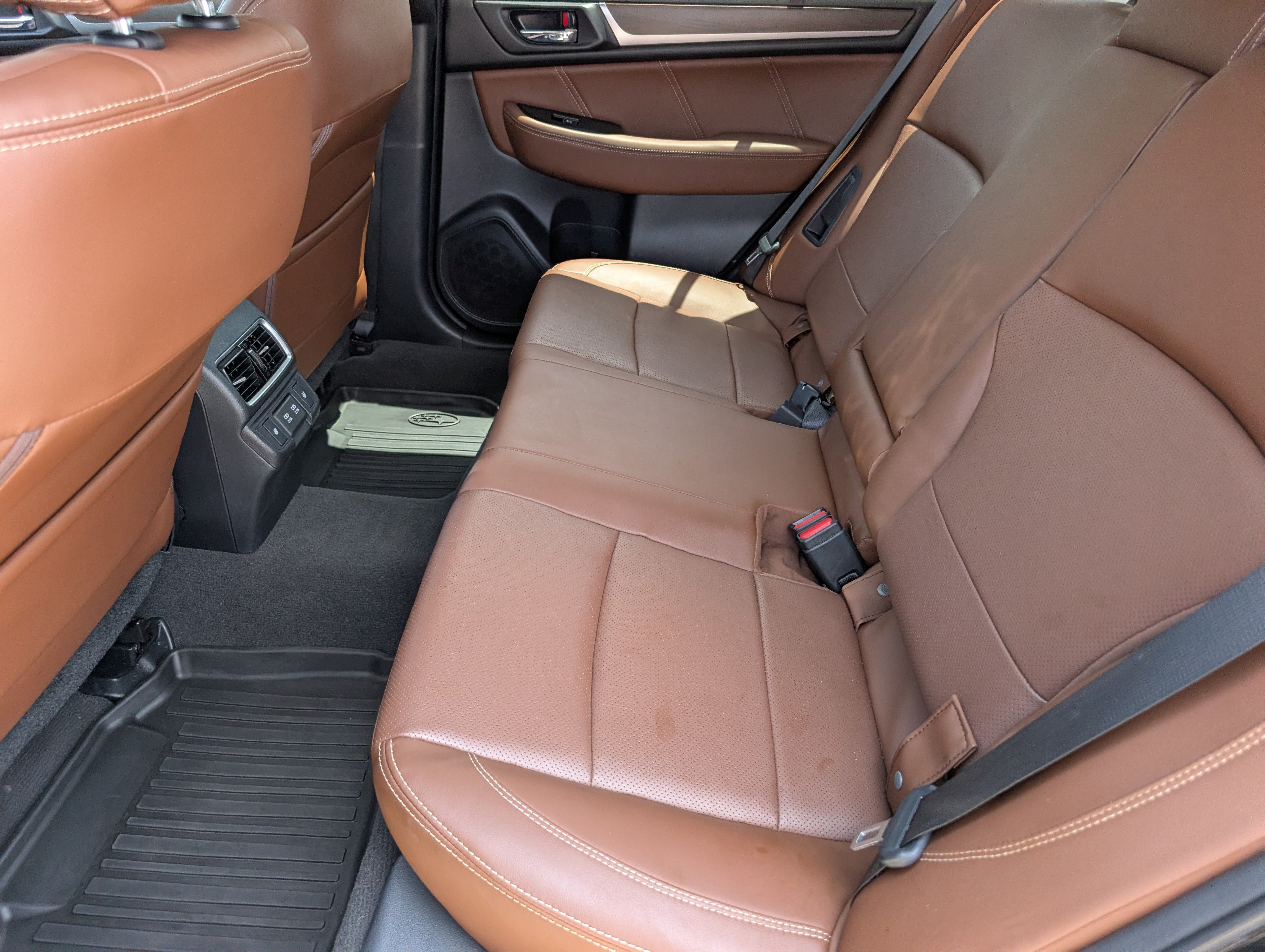 Used 2019 Subaru Outback 2.5i Touring AWD/4WD image 10
