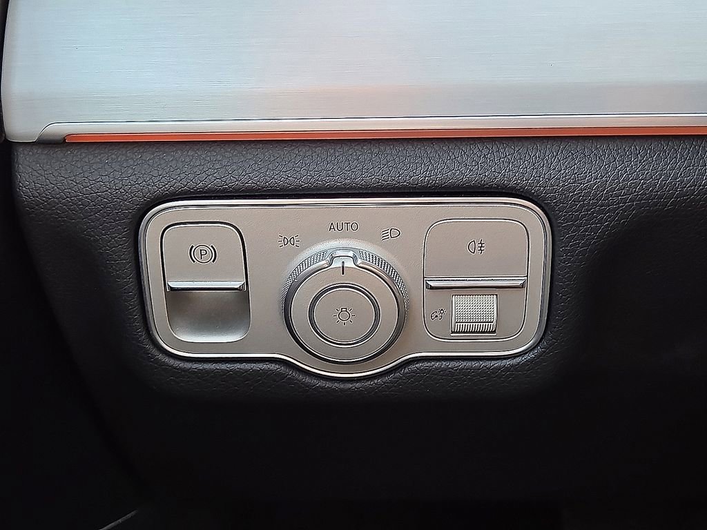 Used 2025 Mercedes-Benz GLE 350 4MATIC image 24