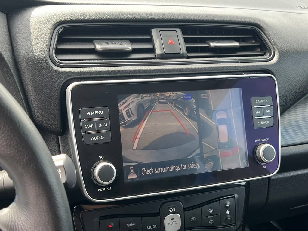 Used 2022 Nissan Leaf SV w/ SV Technology Package FWD image 23
