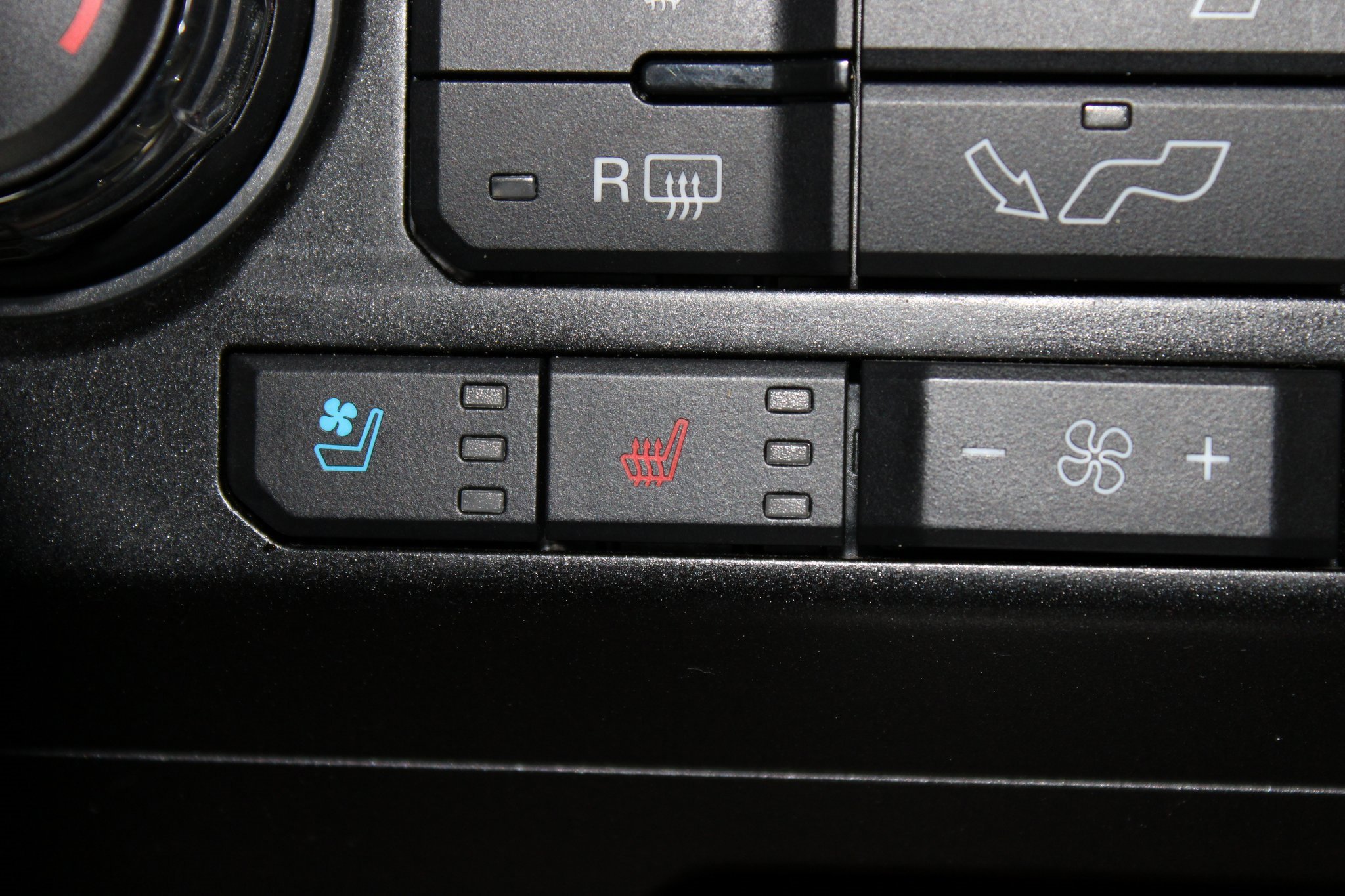 Used 2018 Ford F150 Lariat w/ Equipment Group 501A Mid image 36