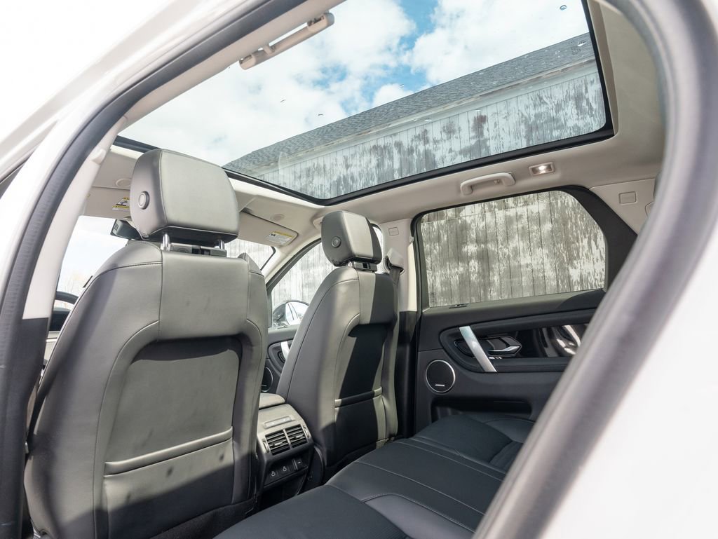 Certified 2024 Land Rover Discovery Sport S AWD/4WD image 35