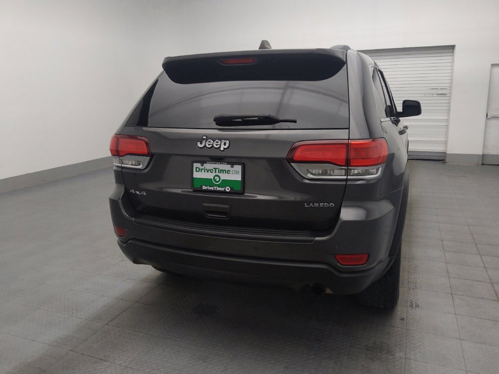 Used 2021 Jeep Grand Cherokee Laredo AWD/4WD image 7