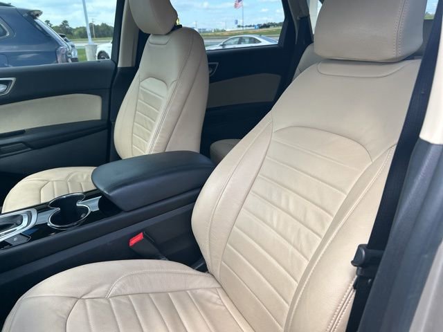 Used 2018 Ford Edge SEL FWD image 36