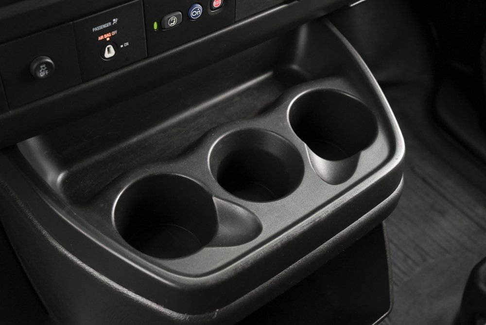 Used 2022 GMC Savana 3500 Extended w/ Driver Convenience Package image 26