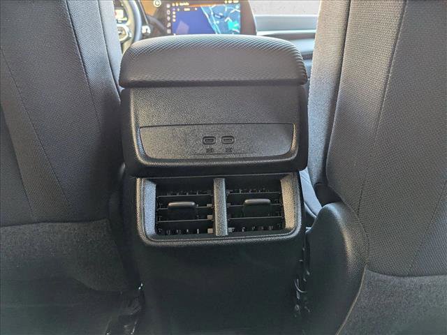 Used 2025 Chevrolet Equinox LT image 17