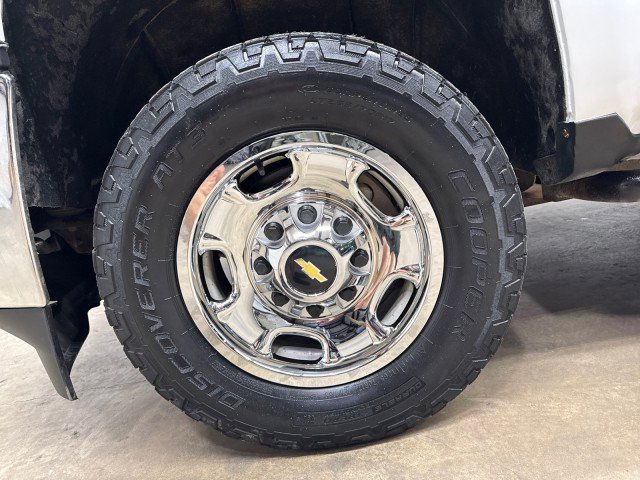 Used 2018 Chevrolet Silverado 2500 W/T w/ WT Convenience Package AWD/4WD image 40