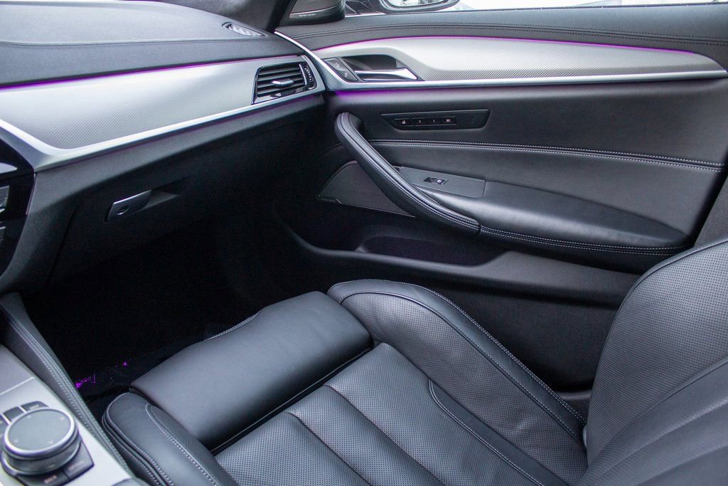 Used 2022 BMW M5 w/ Executive Package image 20