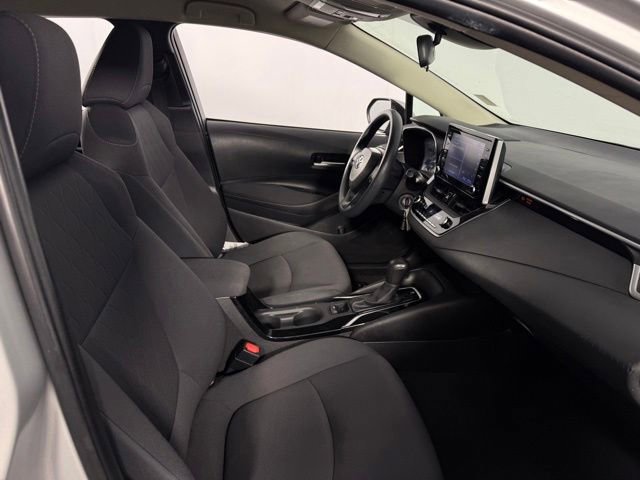 Used 2021 Toyota Corolla LE FWD image 14