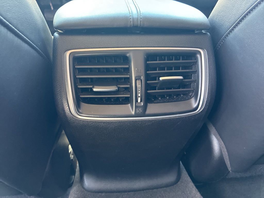 Used 2015 Acura TLX V6 SH-AWD w/ Technology Pkg image 17