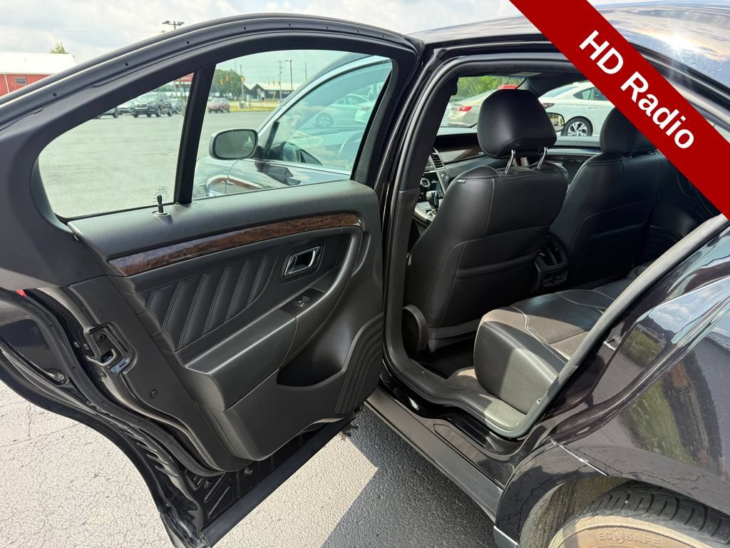 Used 2019 Ford Taurus Limited FWD image 28